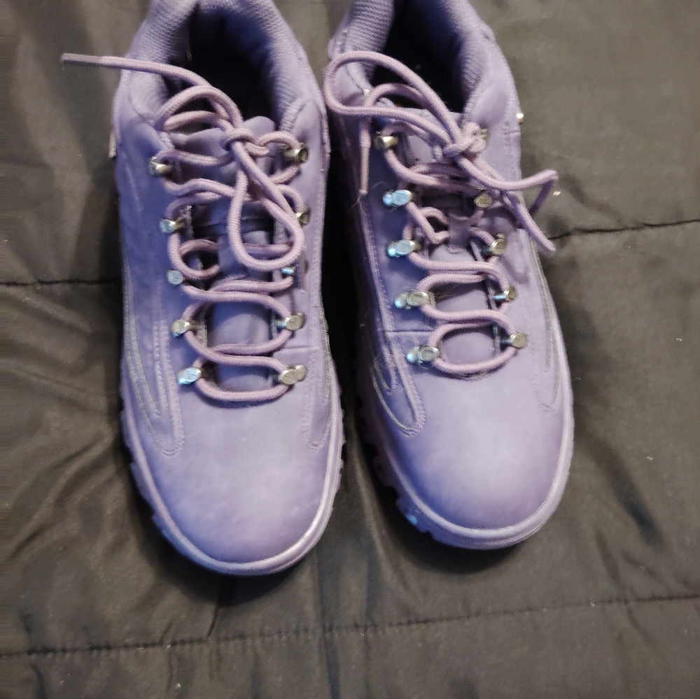Women's lugs ankle boots size 9 purple
